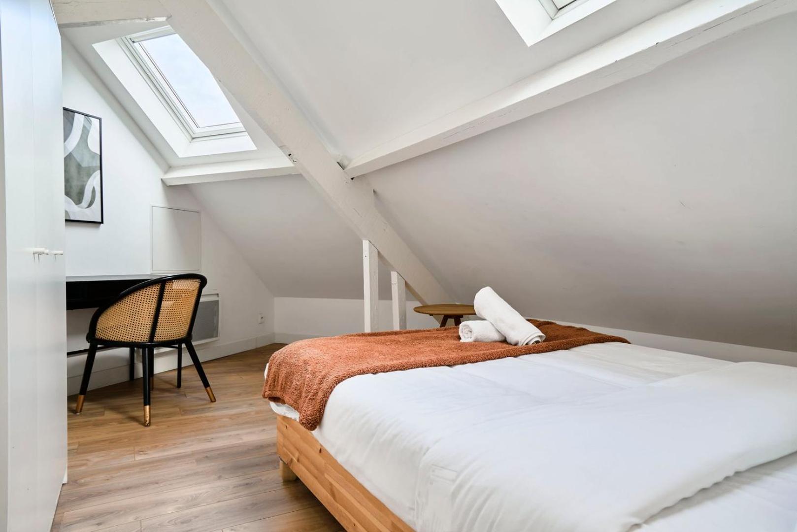 Duplex 2 Bedrooms 2 Bath Lille Exteriér fotografie